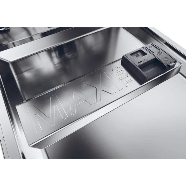 640 1 32901803 12 16 p cip 203e7l0w M